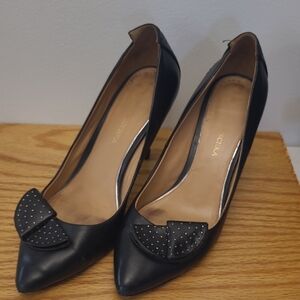 Black Leather BADGLEY MISCHKA Black Heels with Studded Bow